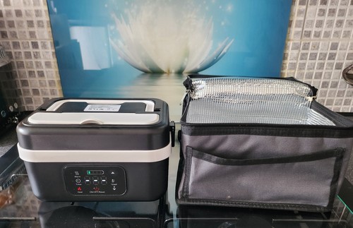 Rechargeable heated lunch box